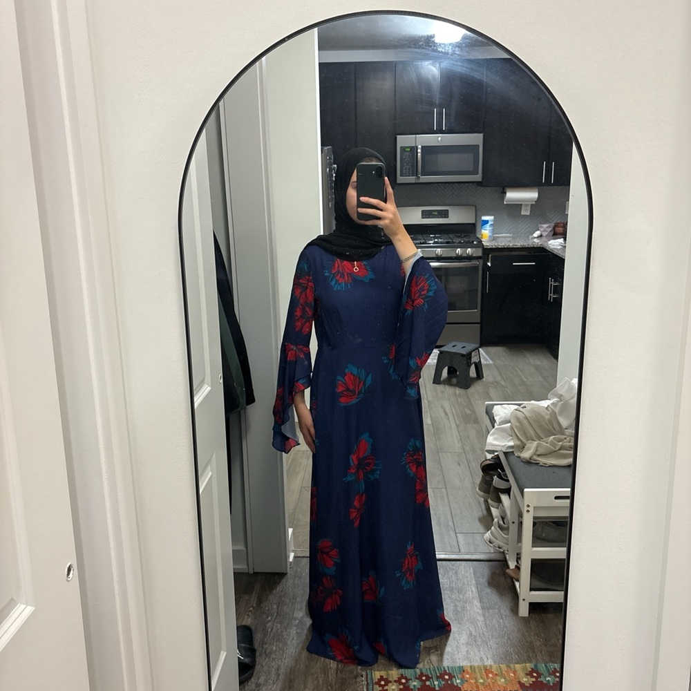 Elegant Blue Floral Maxi Dress